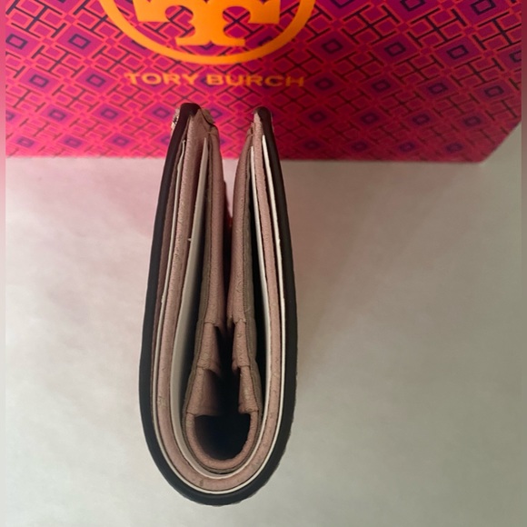 SOLD - Tory Burch Emerson mini wallet - Picture 8 of 11